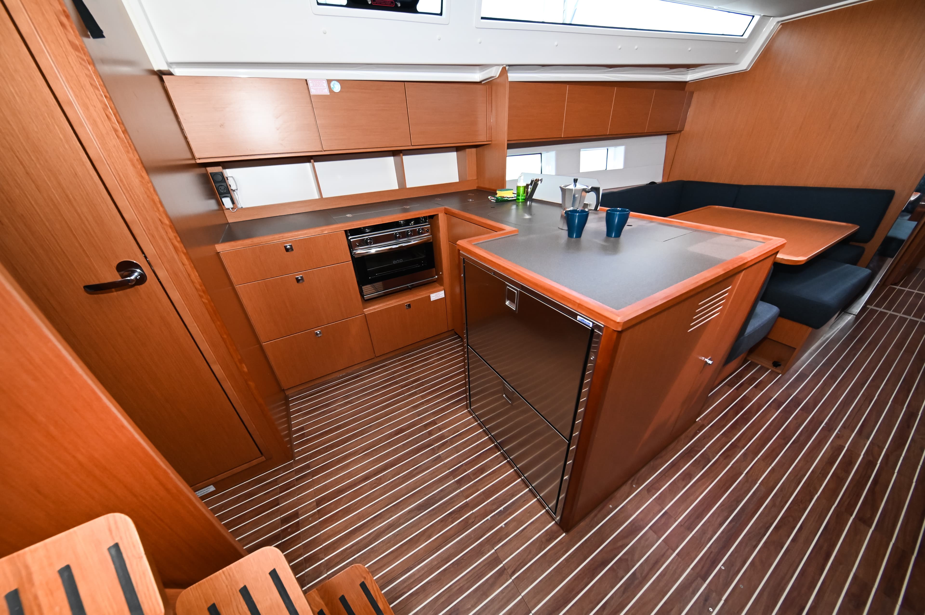 Bavaria C50 - photo 6