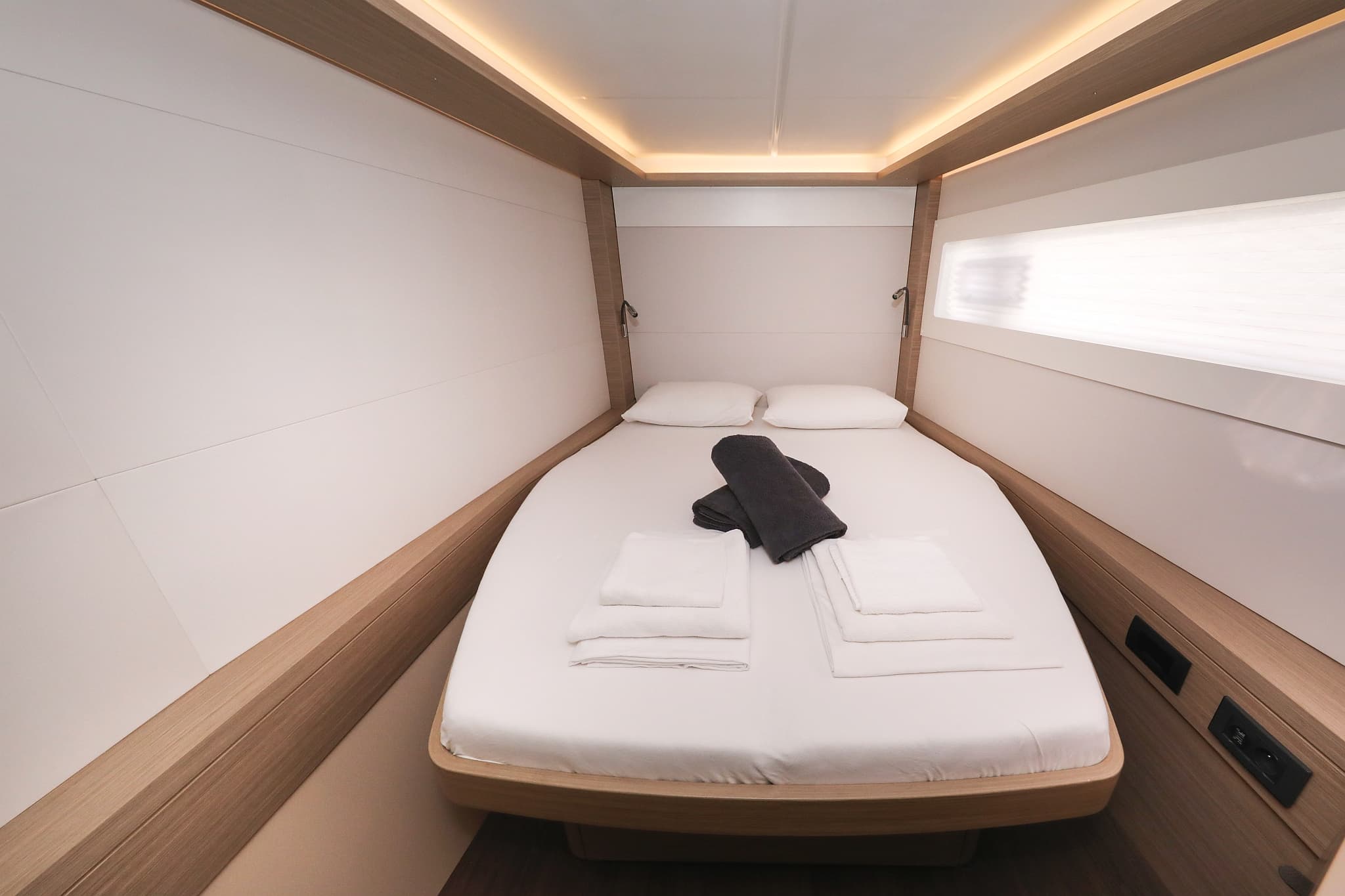 Lagoon 46  - photo 21