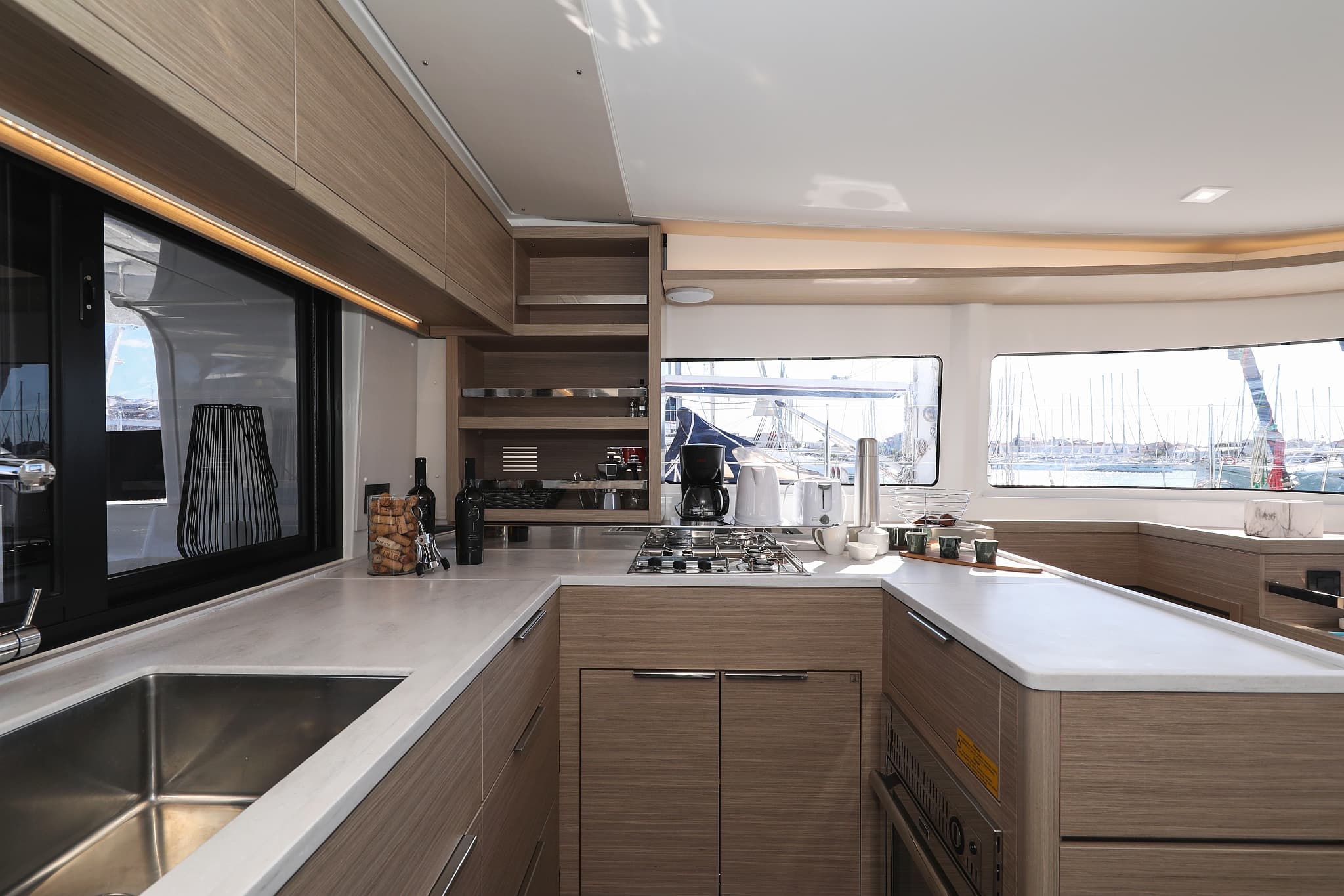 Lagoon 46  - photo 65