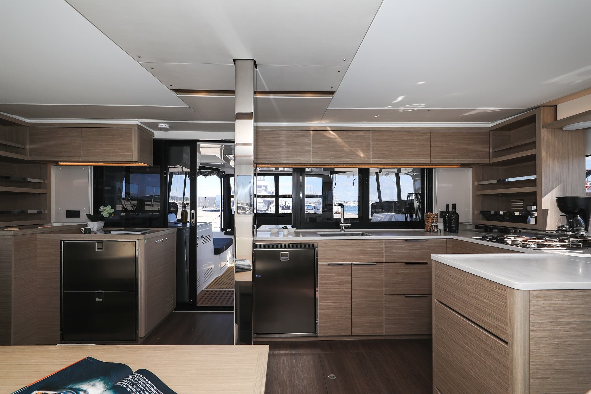 Lagoon 46  - photo 33