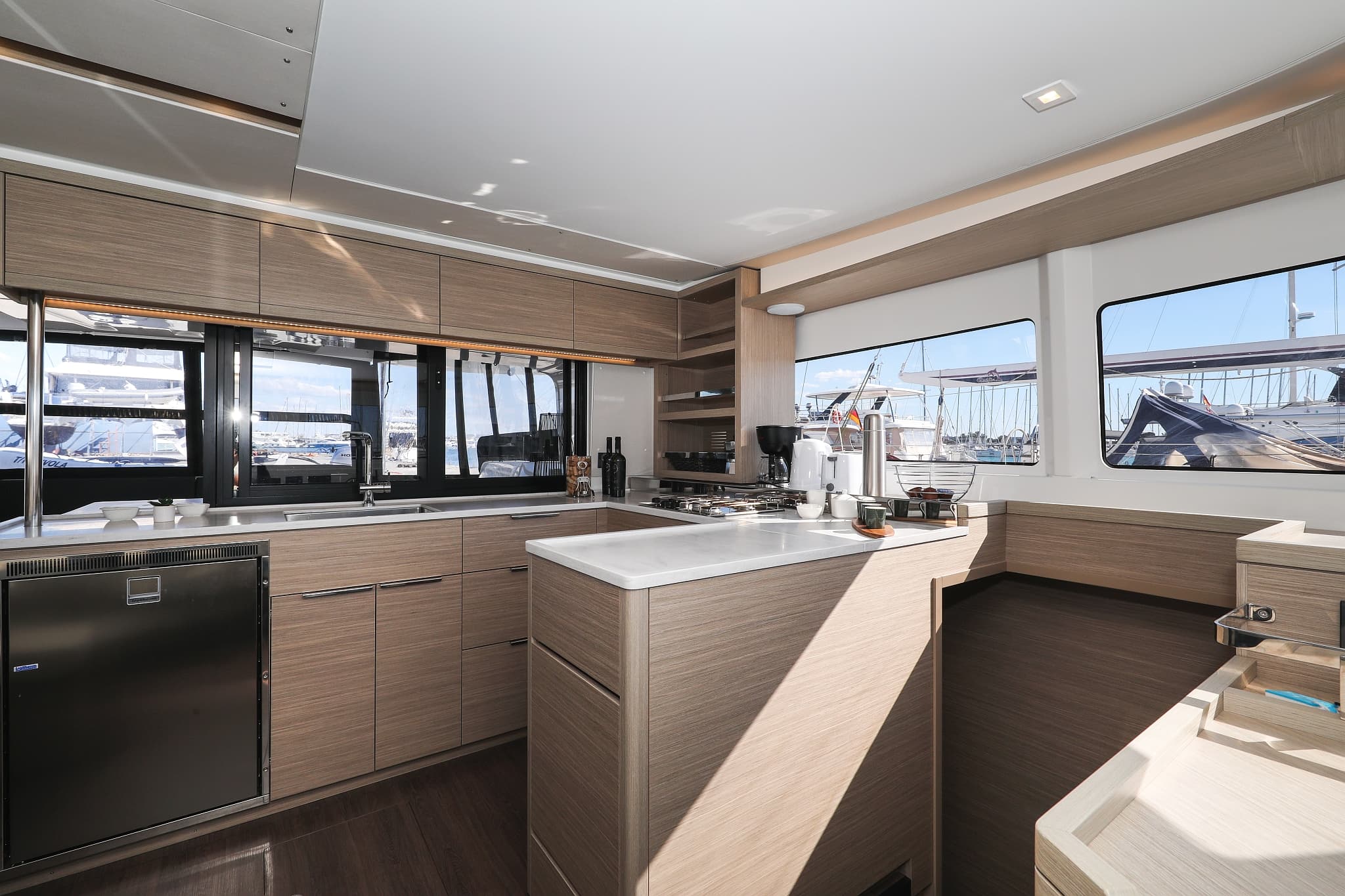 Lagoon 46  - photo 61