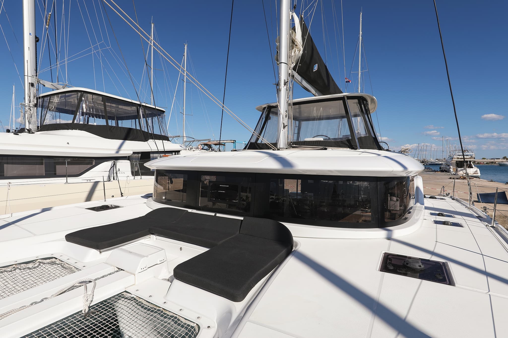 Lagoon 46  - photo 42