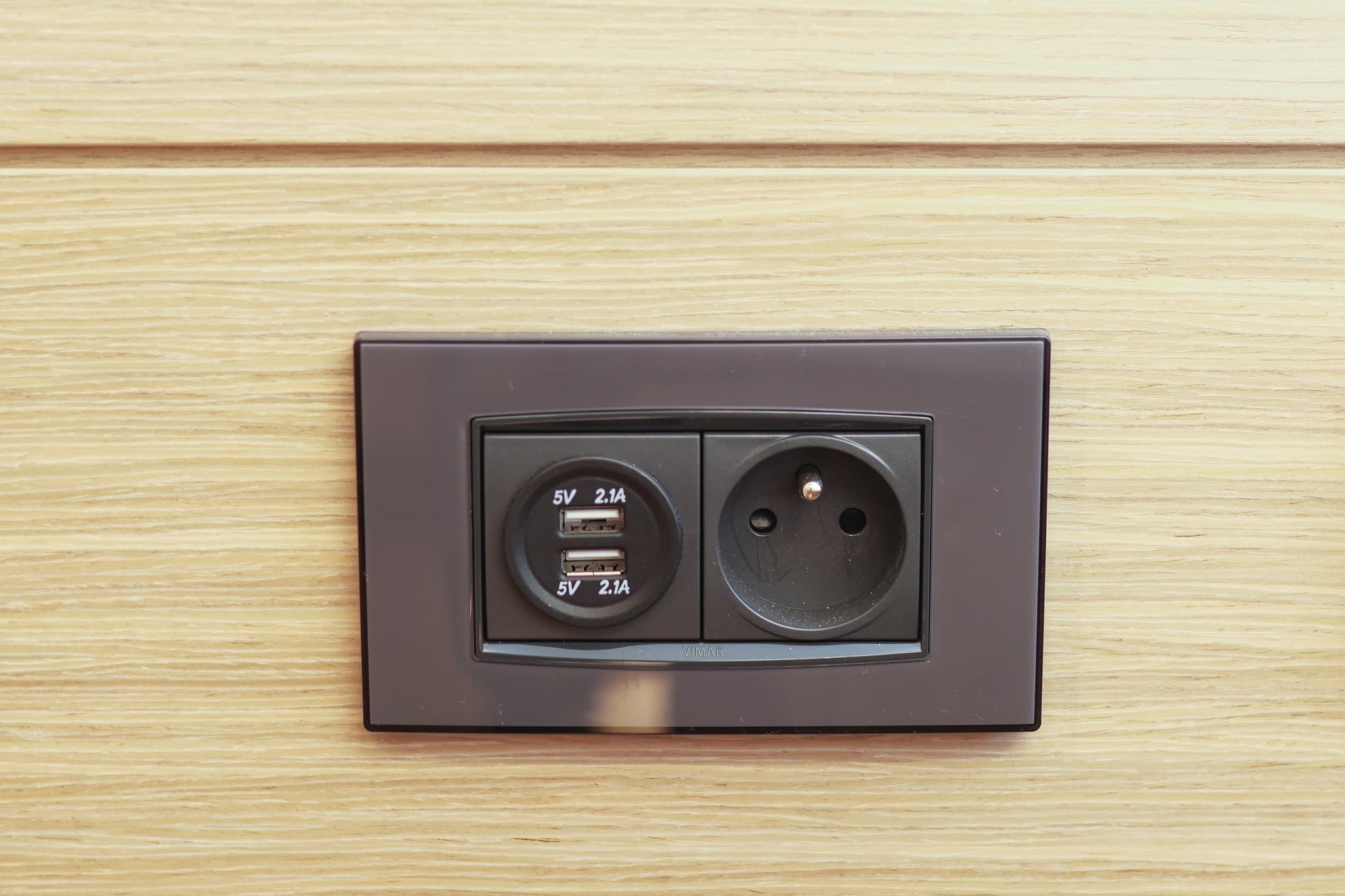 Lagoon 46  - photo 18