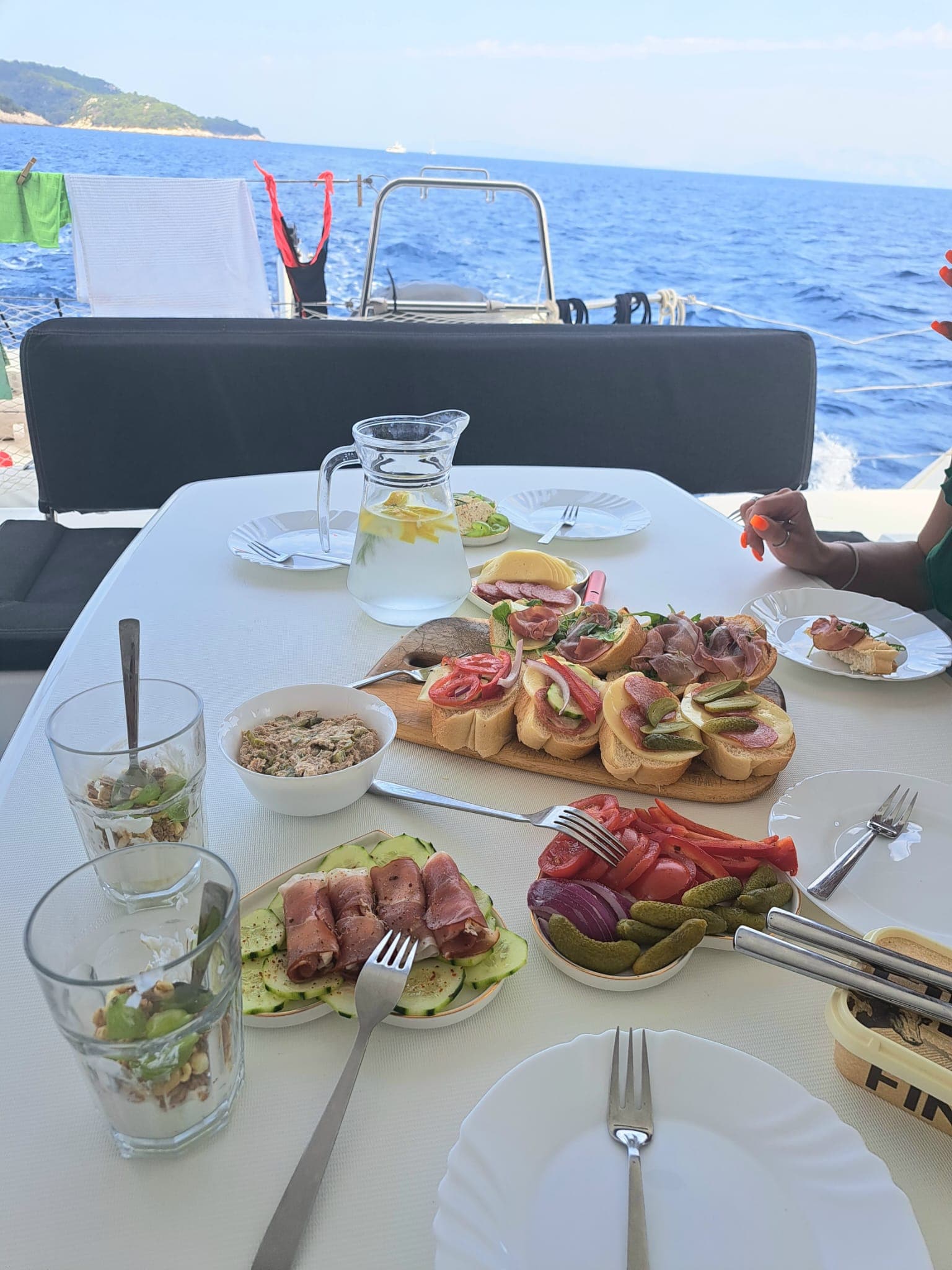 Lagoon 46  - photo 23