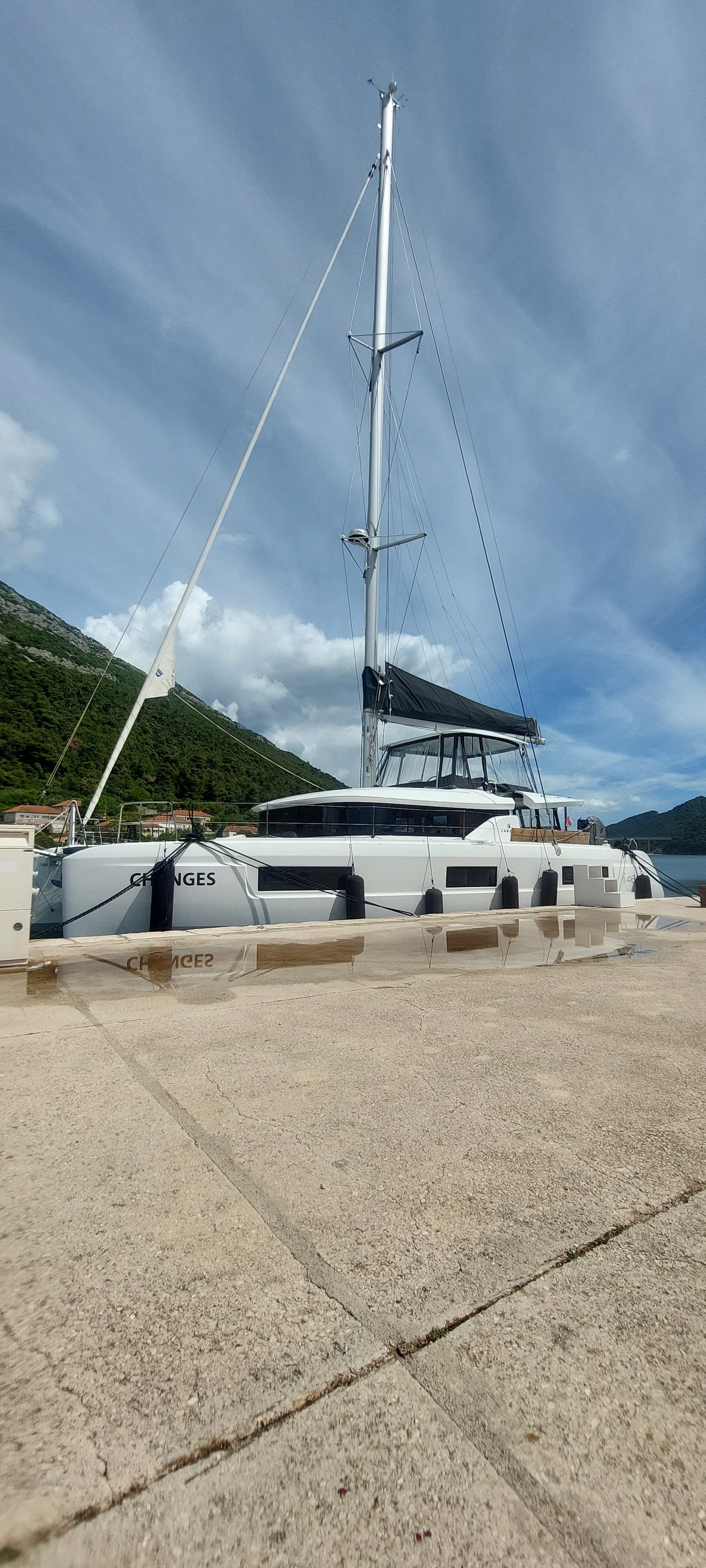 Lagoon 46  - photo 13