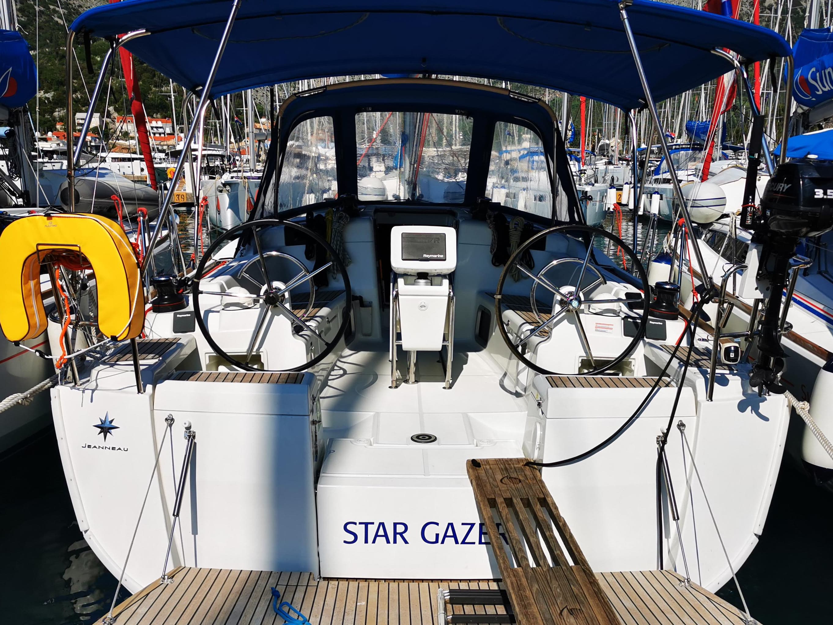 Sun Odyssey 419 - photo