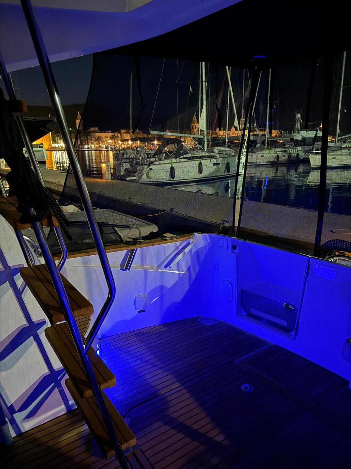 Antares 36 - photo 16