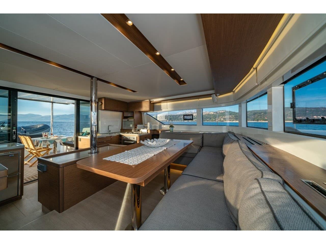 Lagoon 50 - photo 15