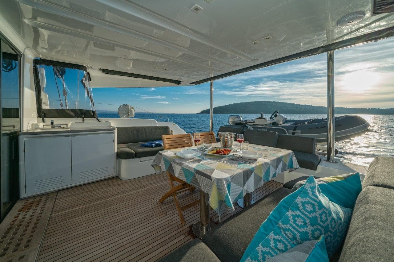 Lagoon 50 - photo 10