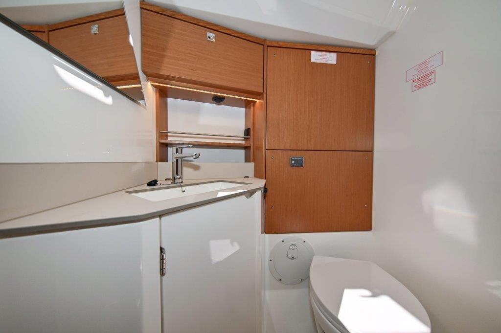 Bavaria C46 - photo 54