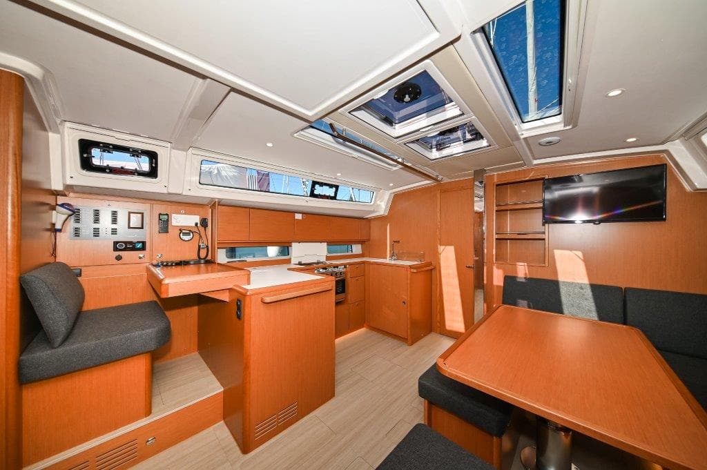 Bavaria C46 - photo 63