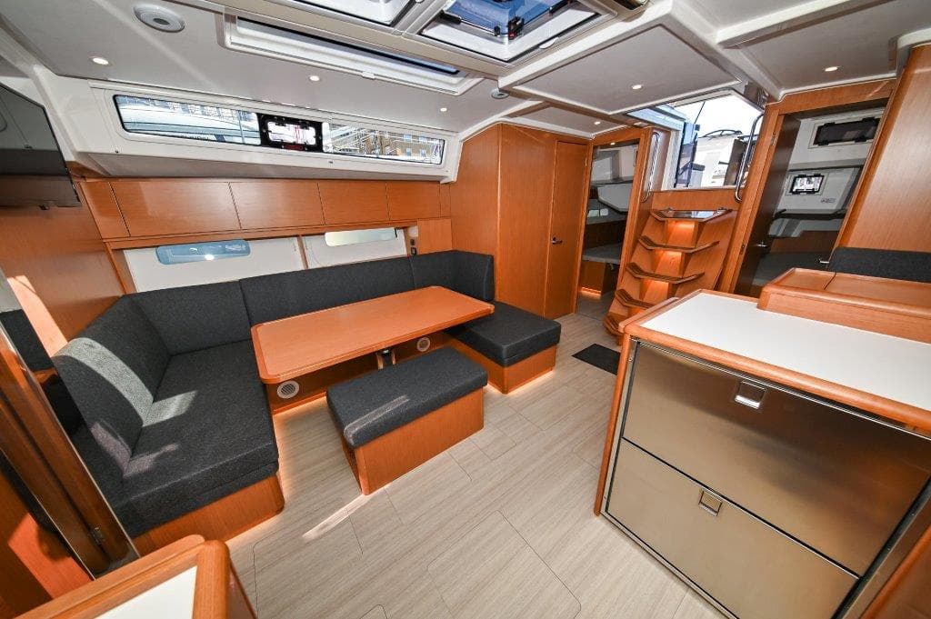 Bavaria C46 - photo 72