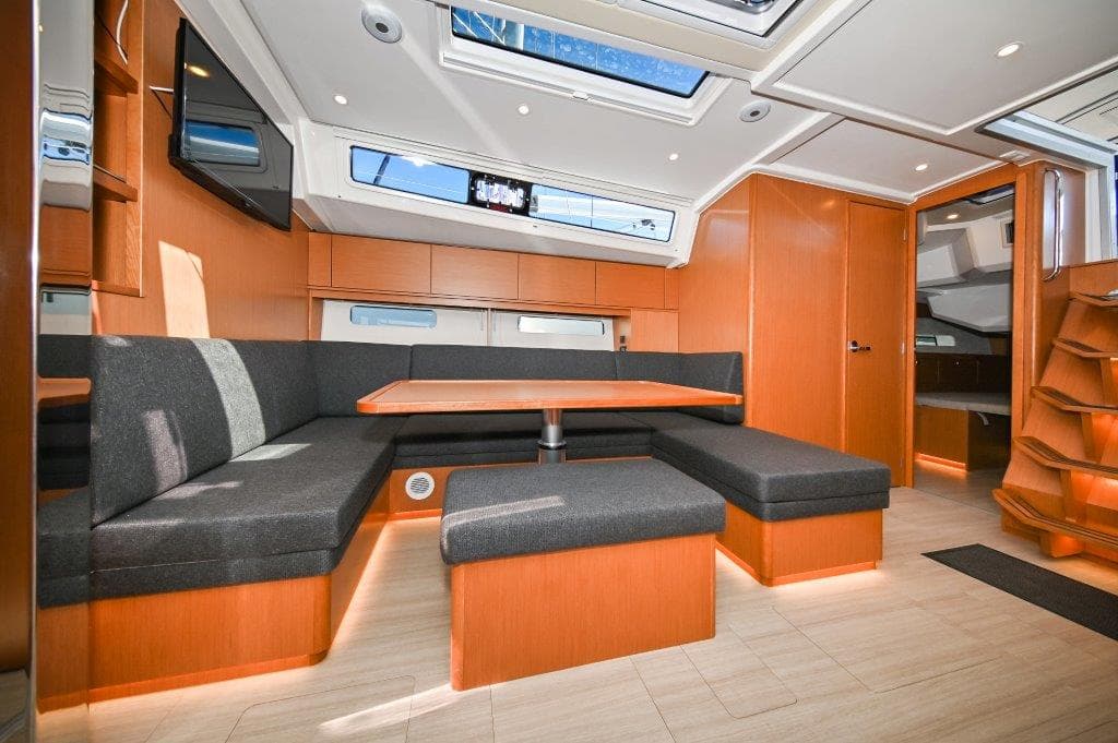 Bavaria C46 - photo 73