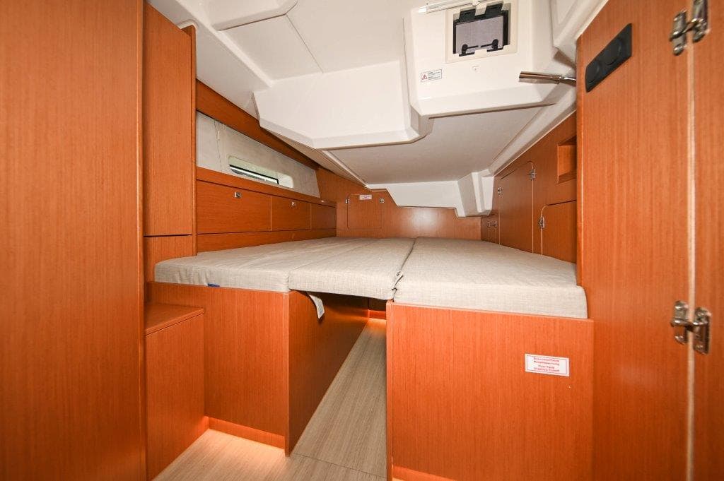 Bavaria C46 - photo 87