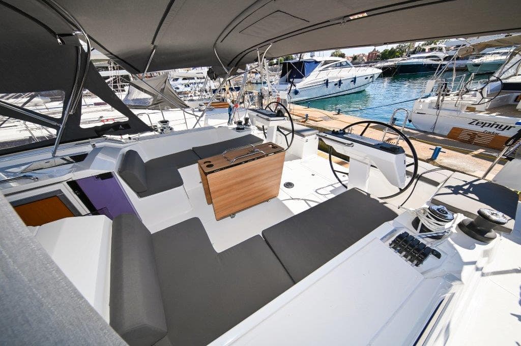 Bavaria C46 - photo 112