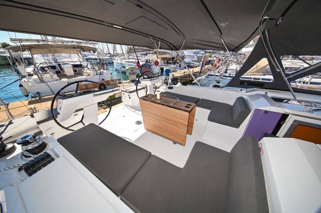 Bavaria C46 - photo 117