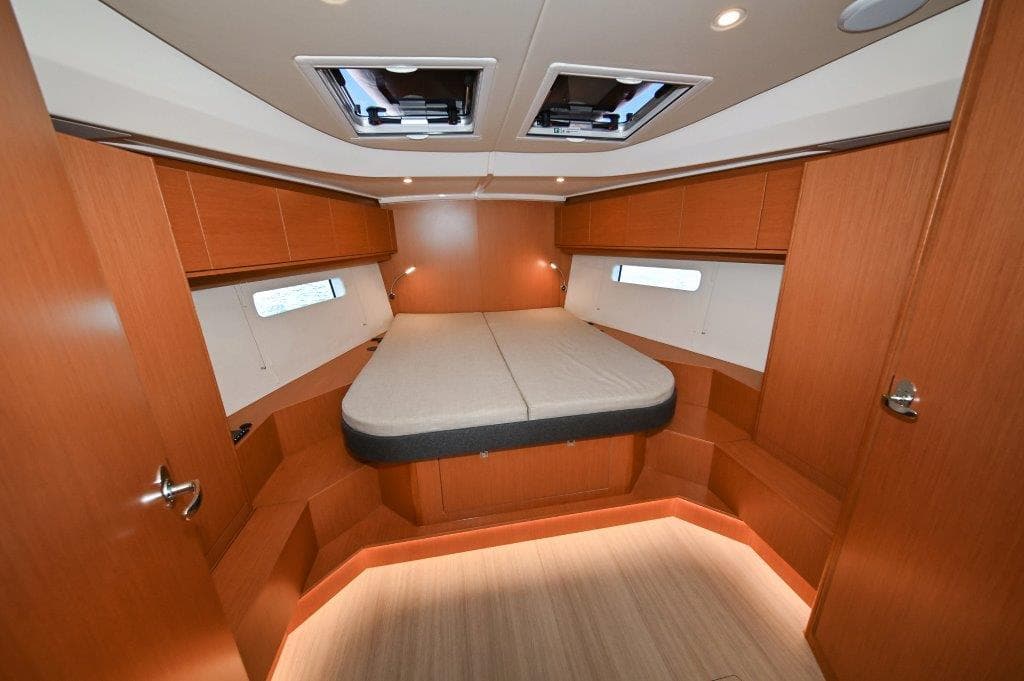 Bavaria C46 - photo 125