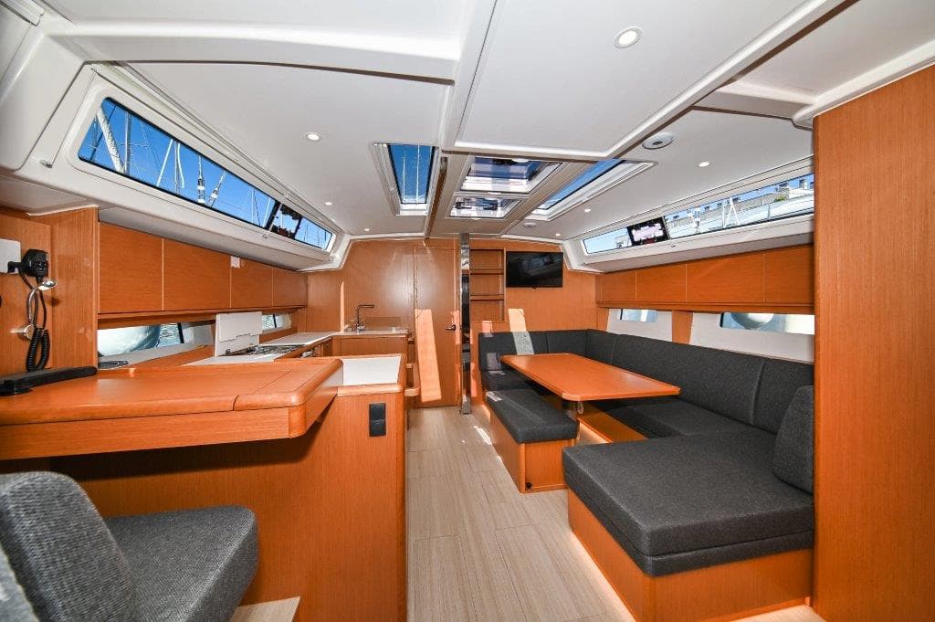 Bavaria C46 - photo 132