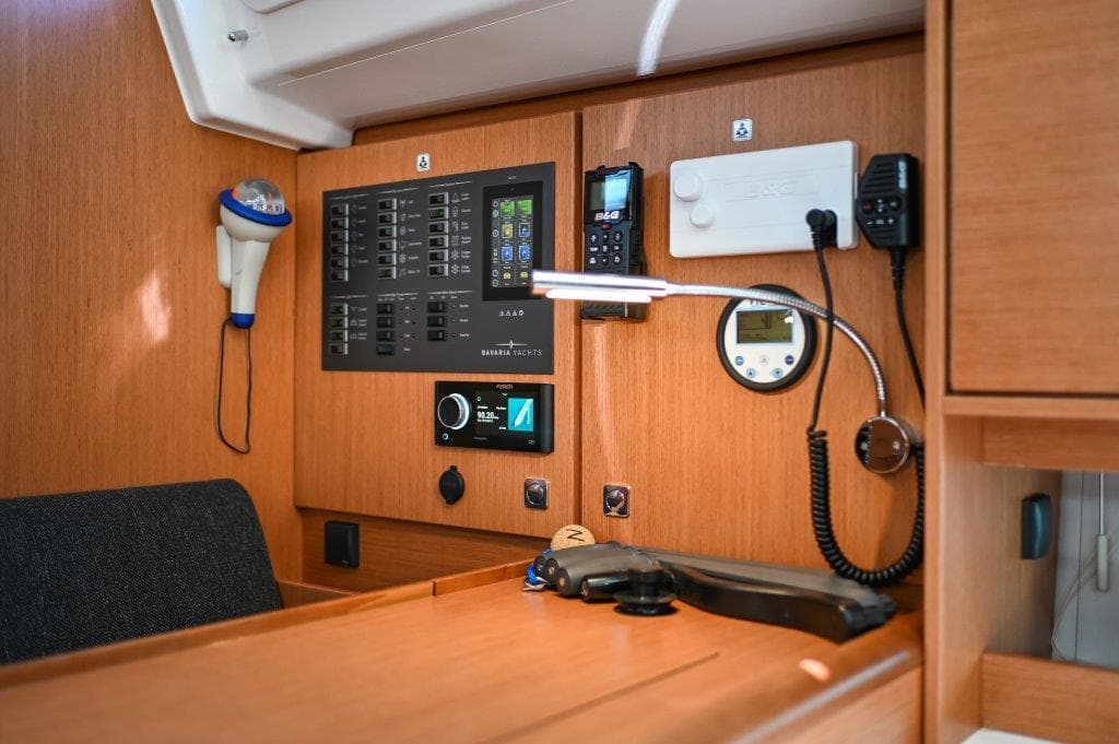 Bavaria C46 - photo 133