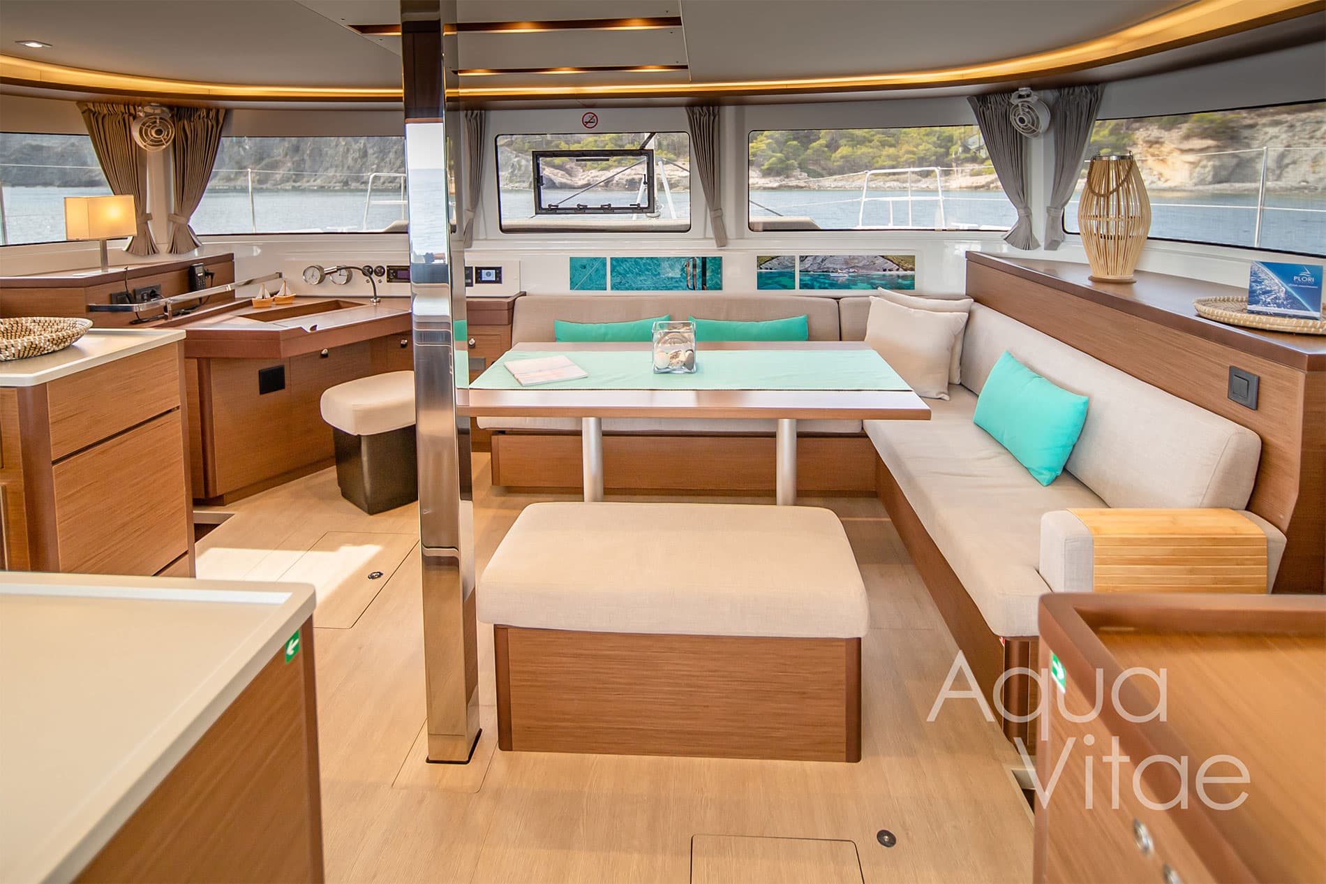 Lagoon 46  - photo 6