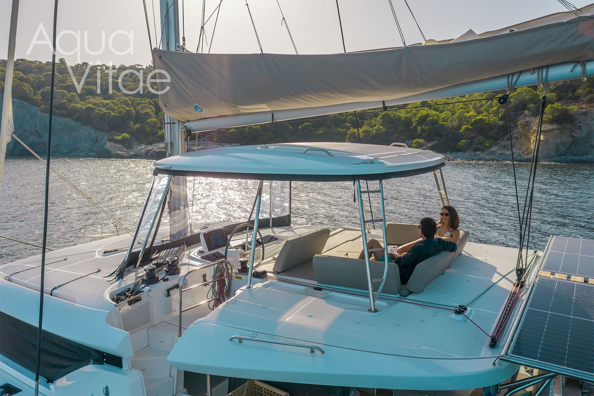 Lagoon 46  - photo 7