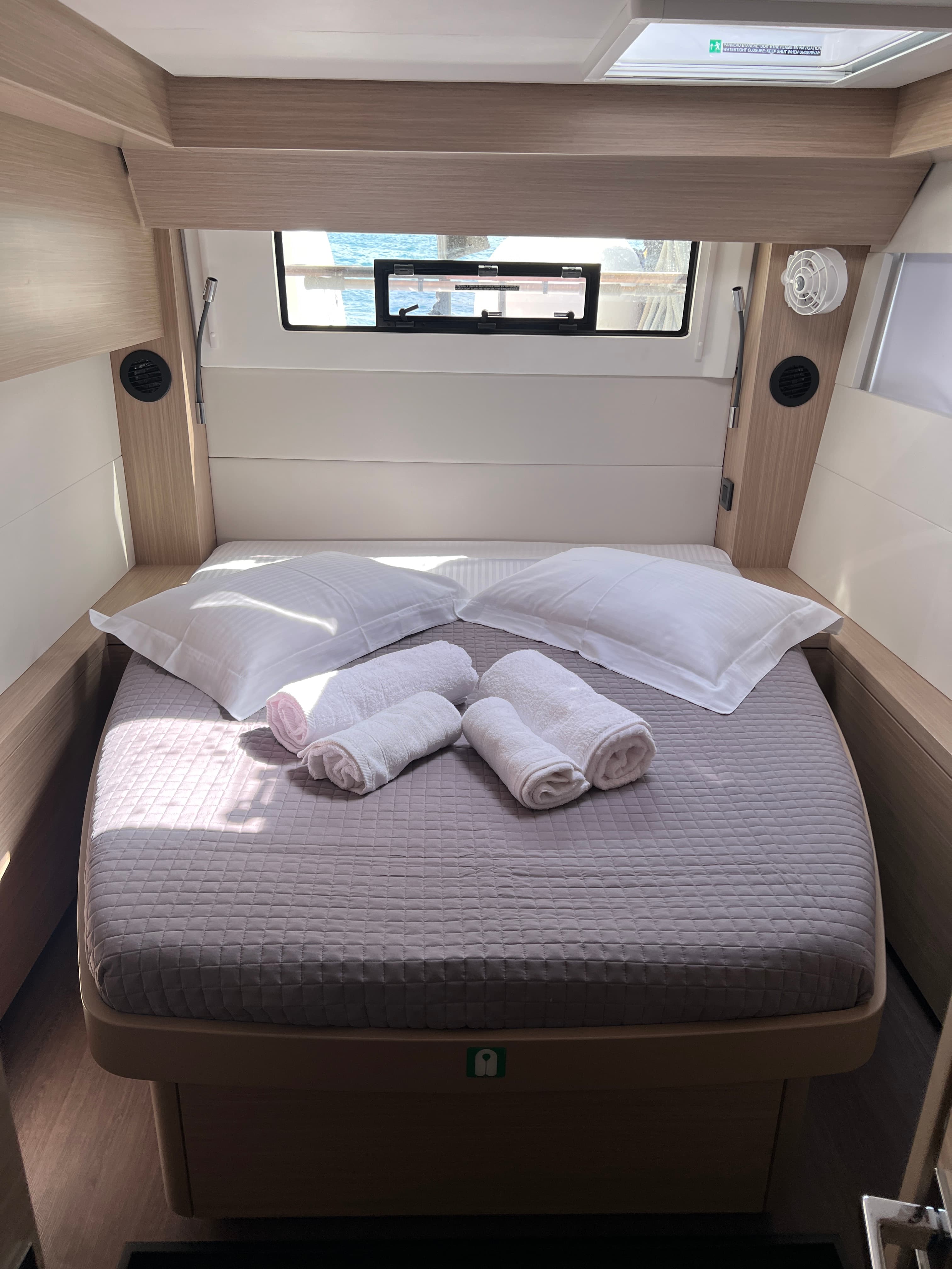 Lagoon 51 - photo 21