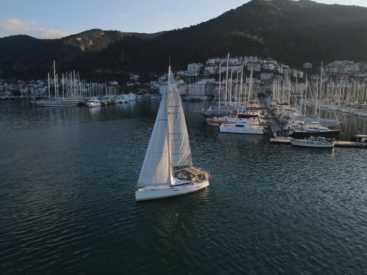 Sun Odyssey 379 - photo 9