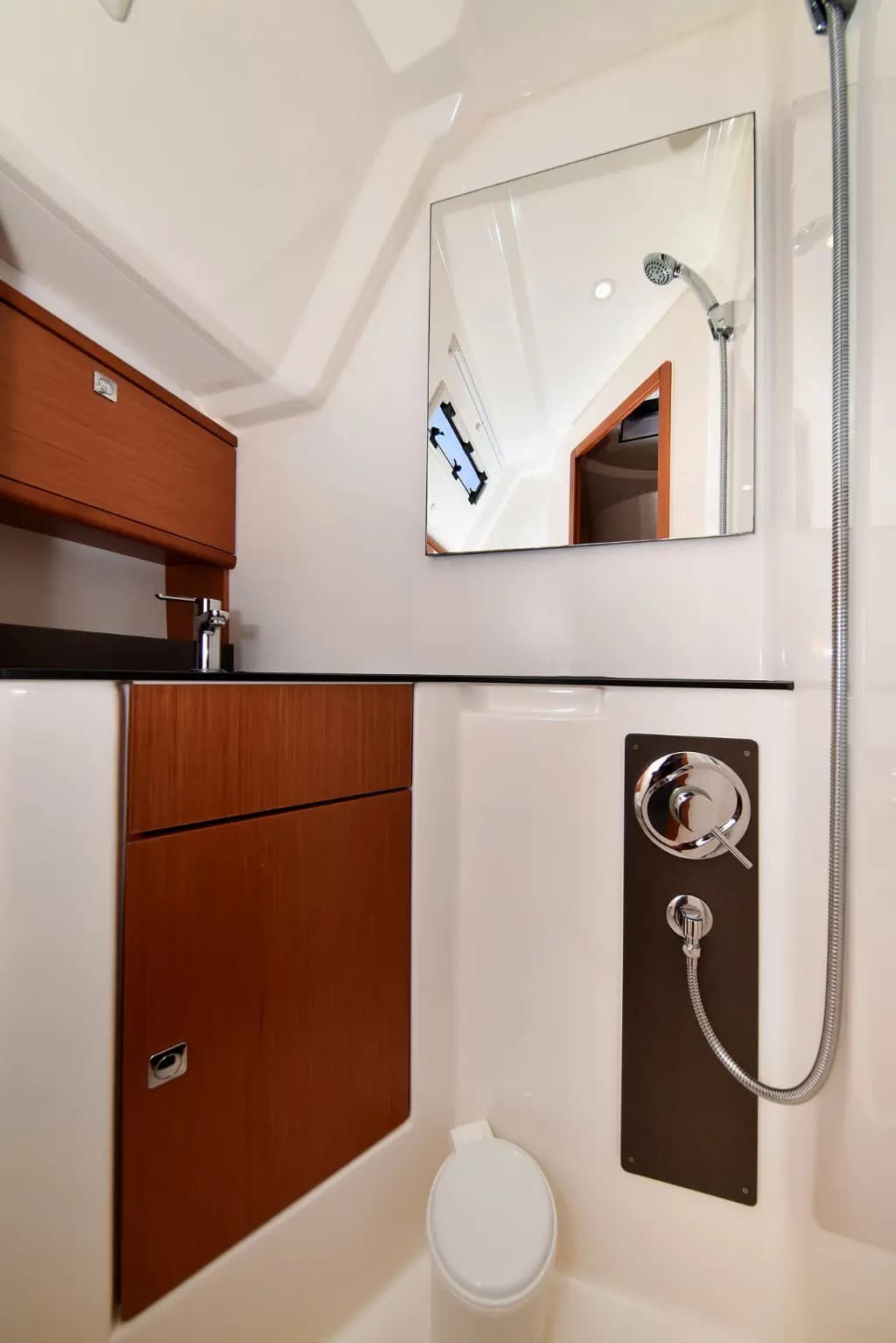 Bavaria Cruiser 46 - photo 9