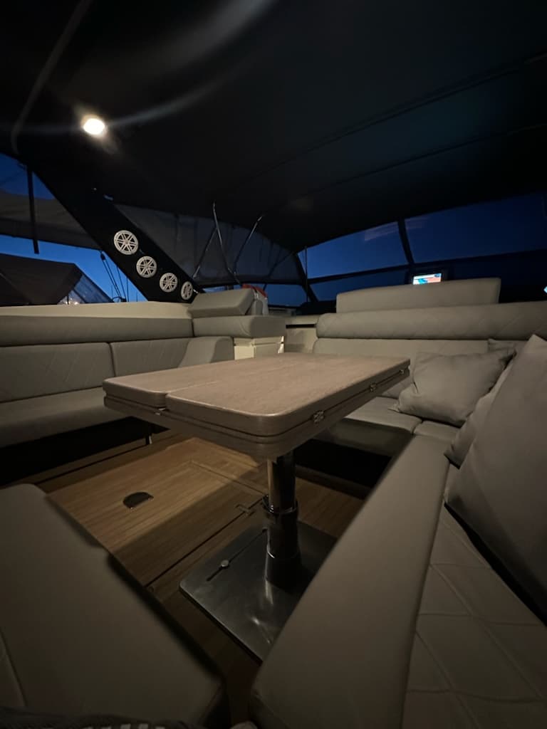 Pershing 45 - photo 6