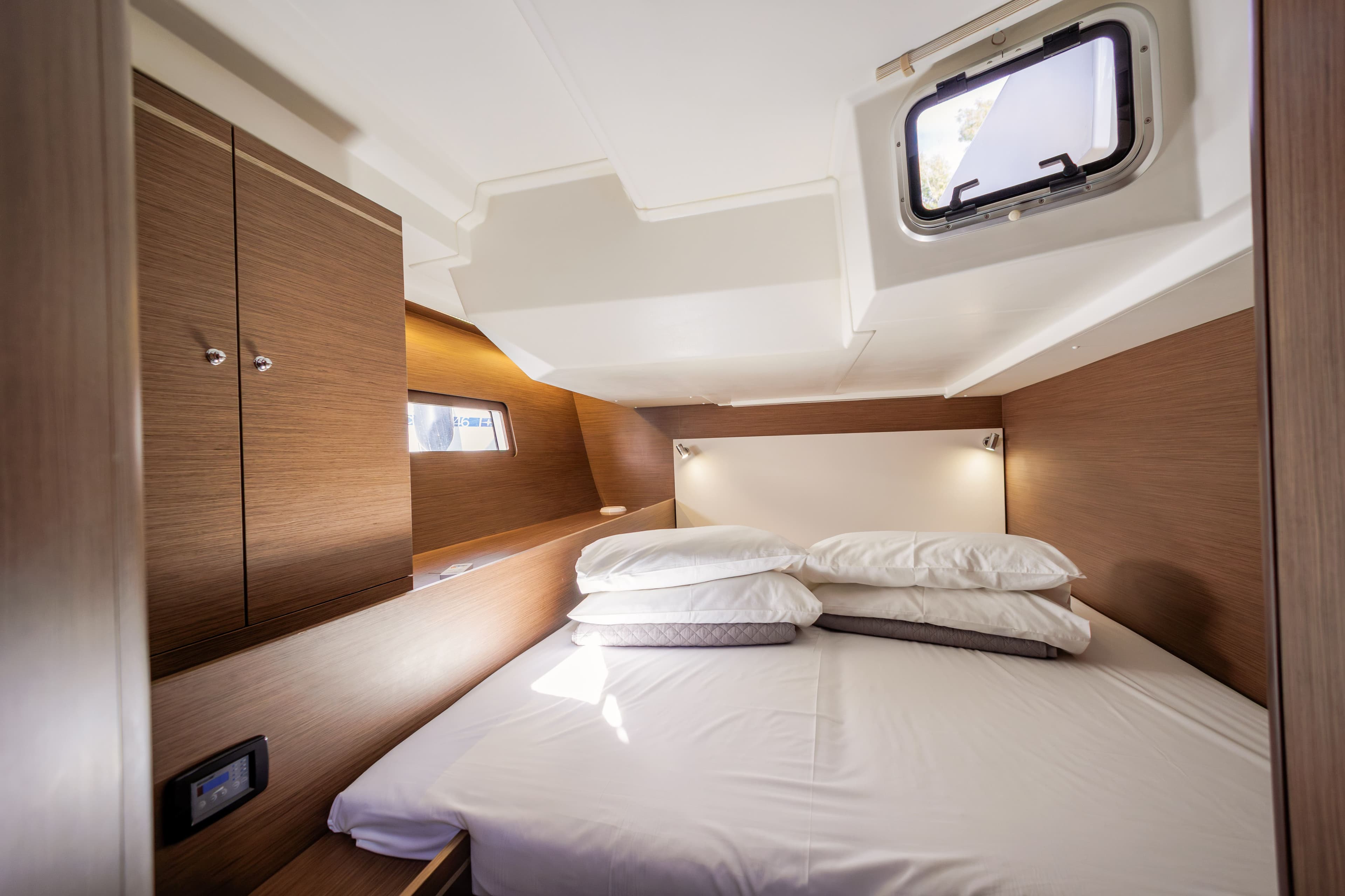 Oceanis 51.1 - photo 12