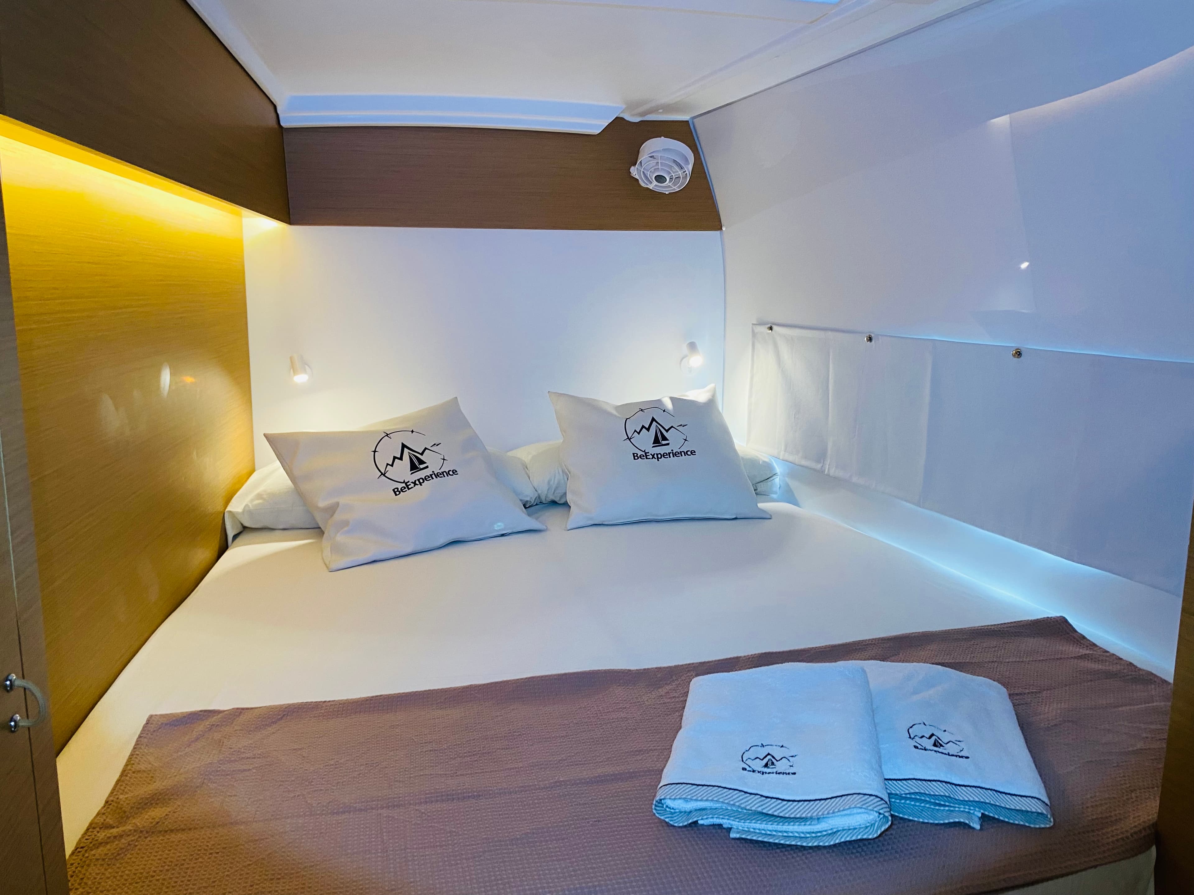 Excess 11 - photo 25