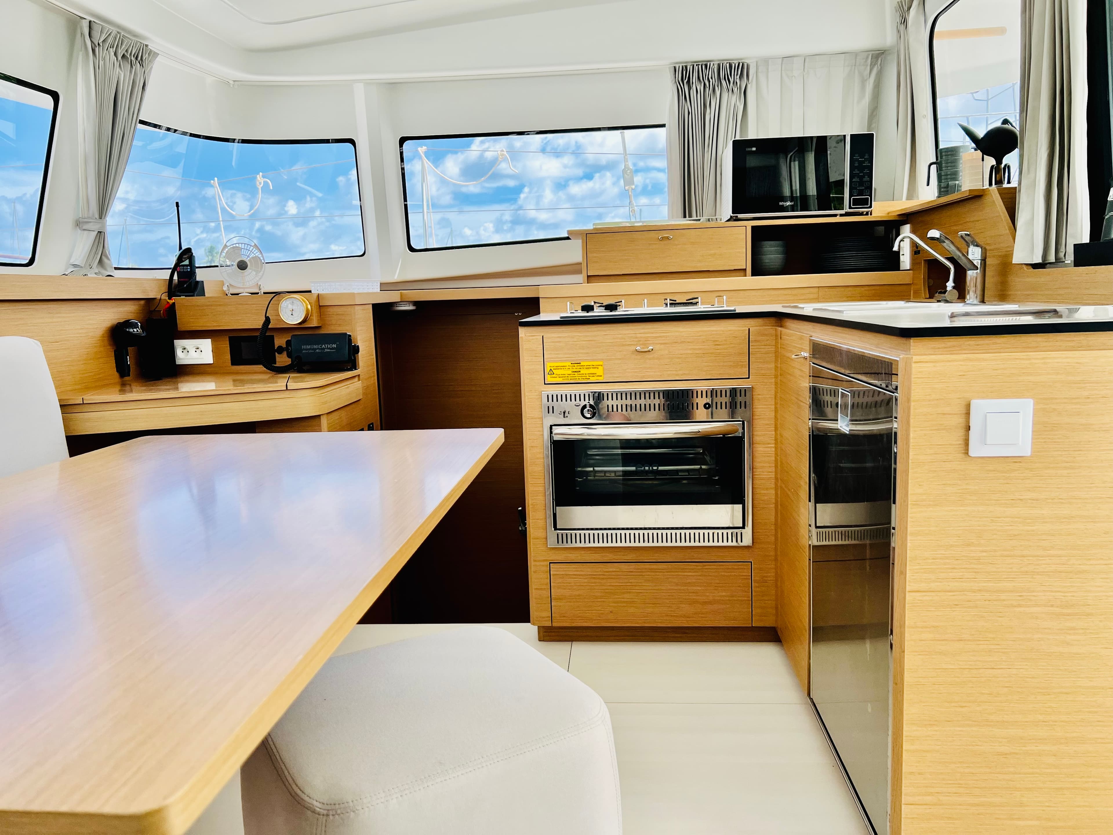 Excess 11 - photo 10