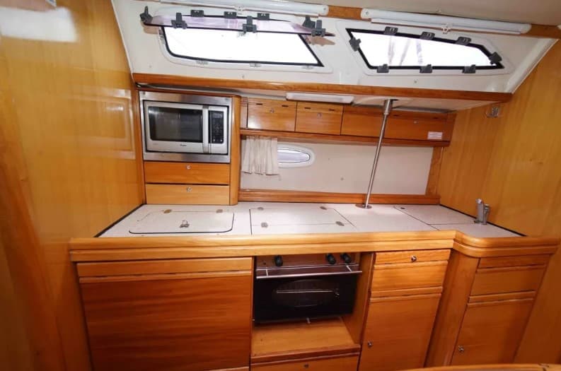 Bavaria 40 Cruiser - photo 7