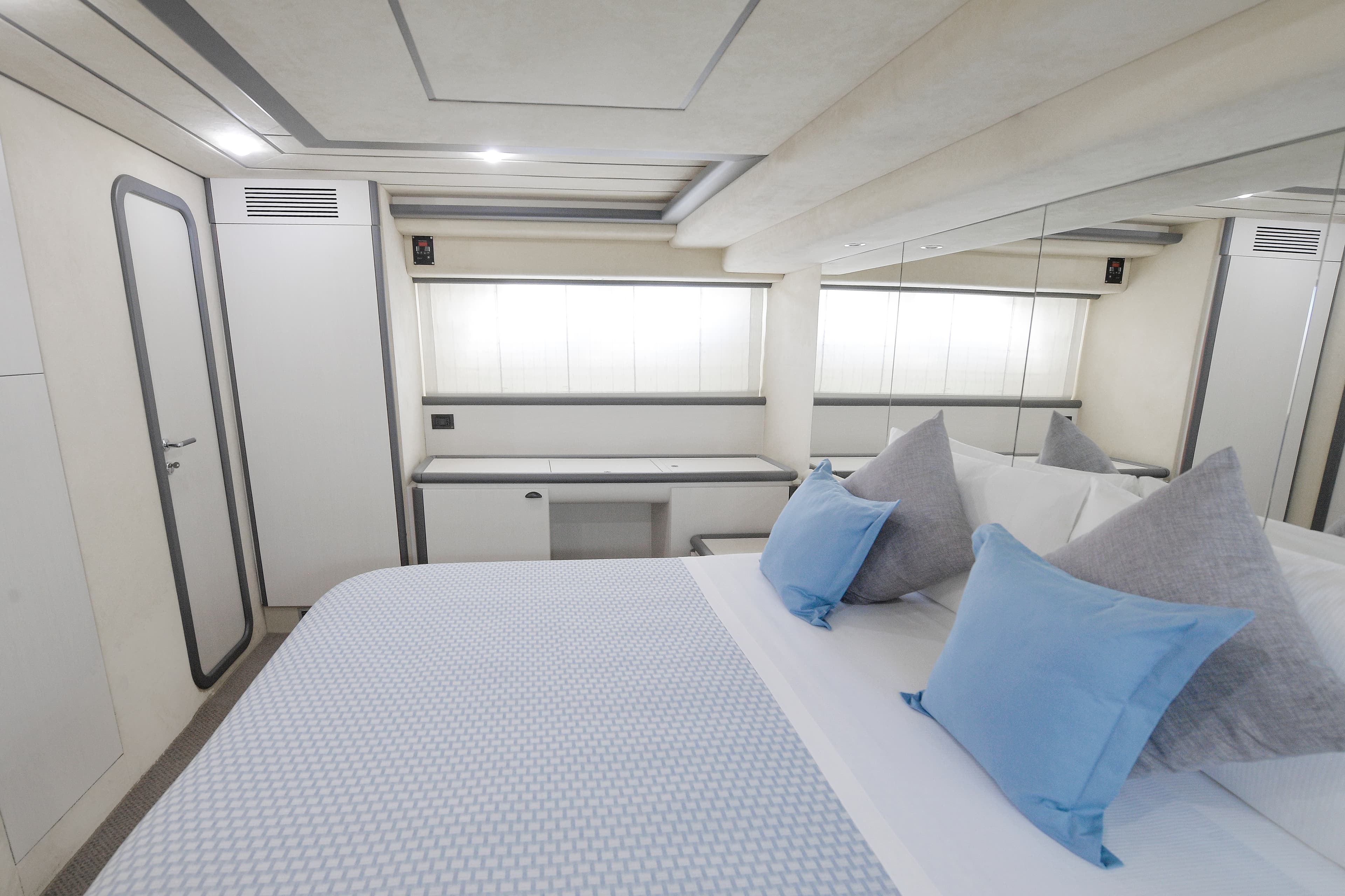 Ferretti 70 - photo 9