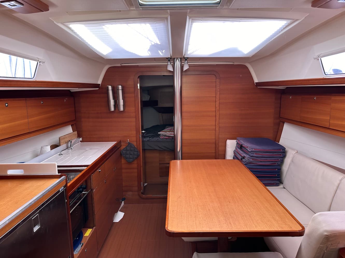 Dufour 382 Grand Large - photo 9