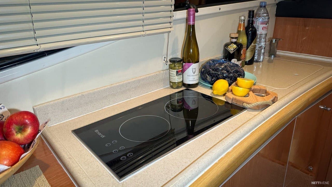 Sealine C390 - photo 6