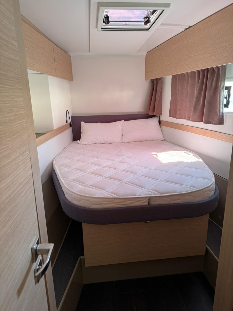 Astréa 42 - photo 4