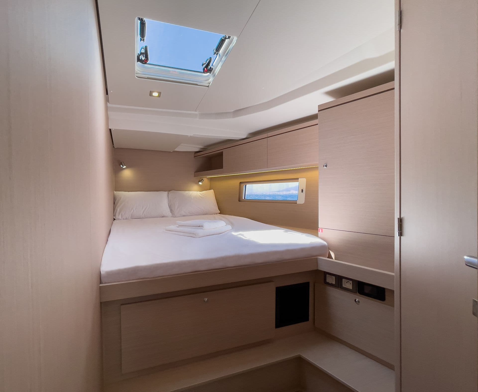 Oceanis 51.1 - photo 6