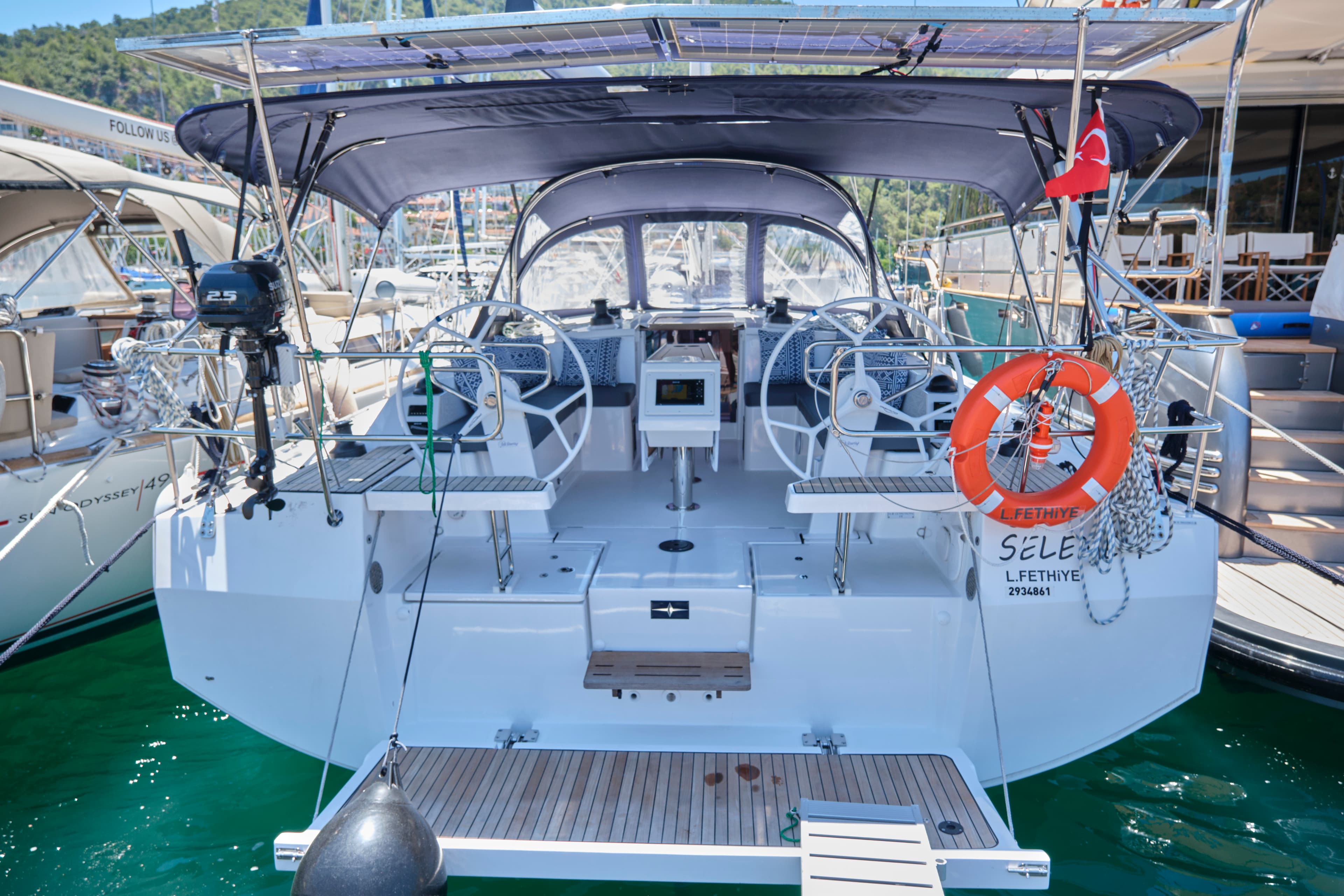 Bavaria C42 - photo 22