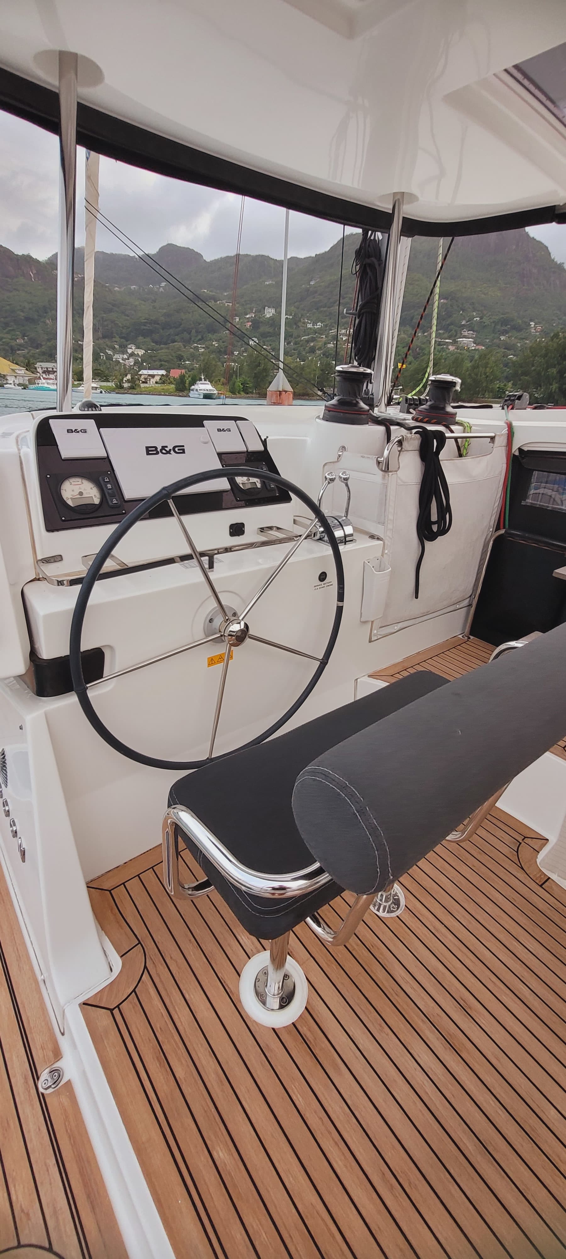 Lagoon 42 - photo 25