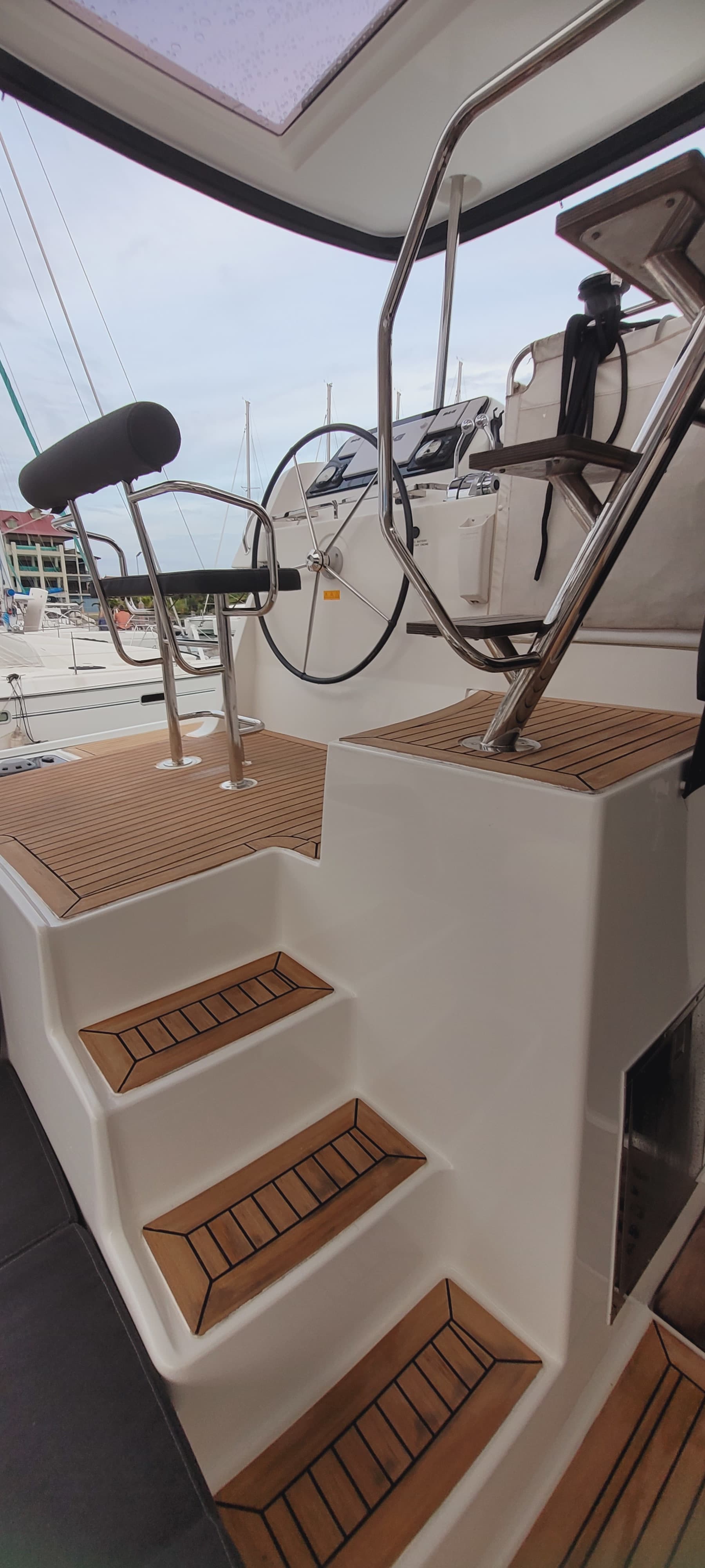 Lagoon 42 - photo 32