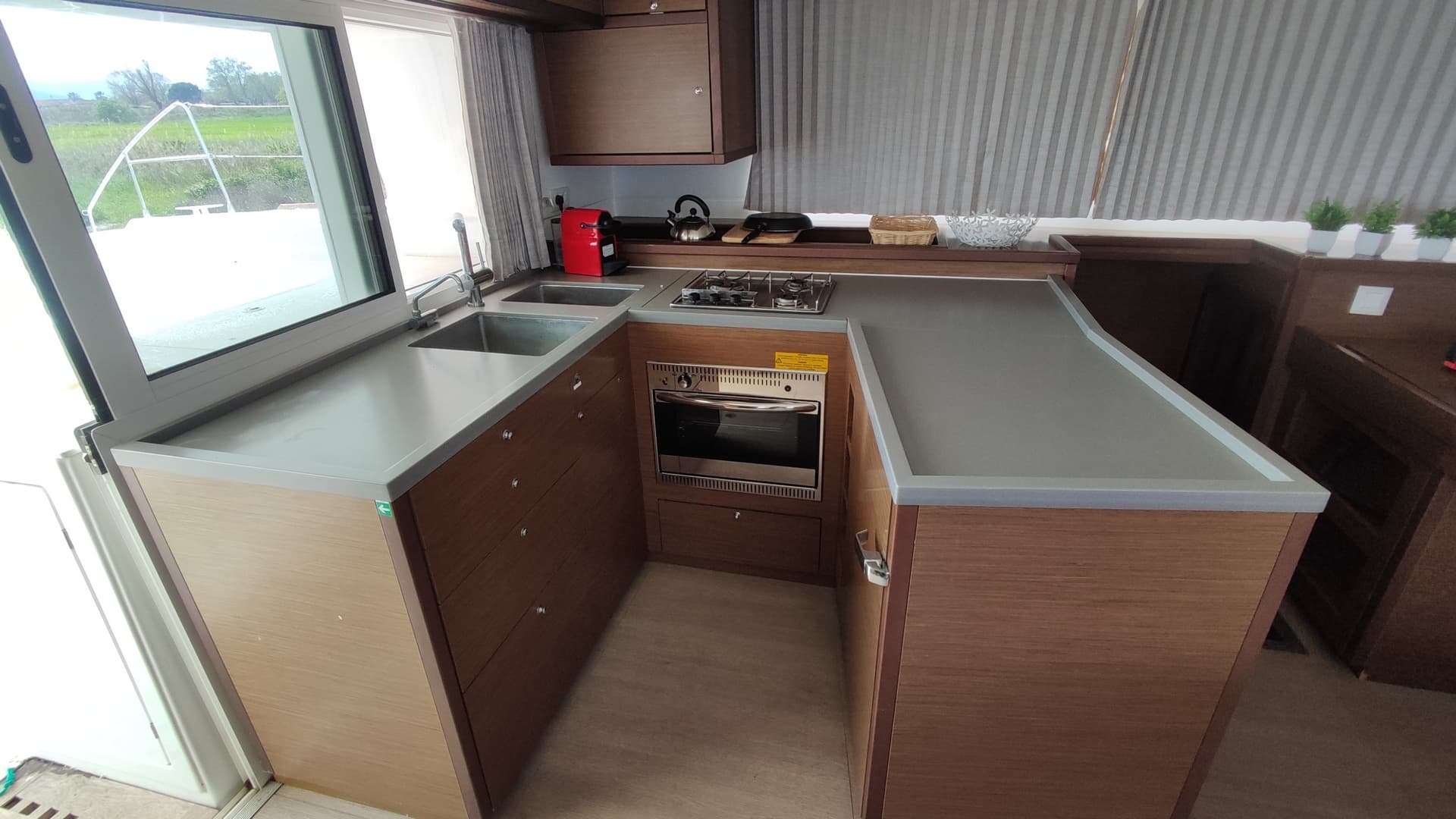 Lagoon 450 Fly - photo 22