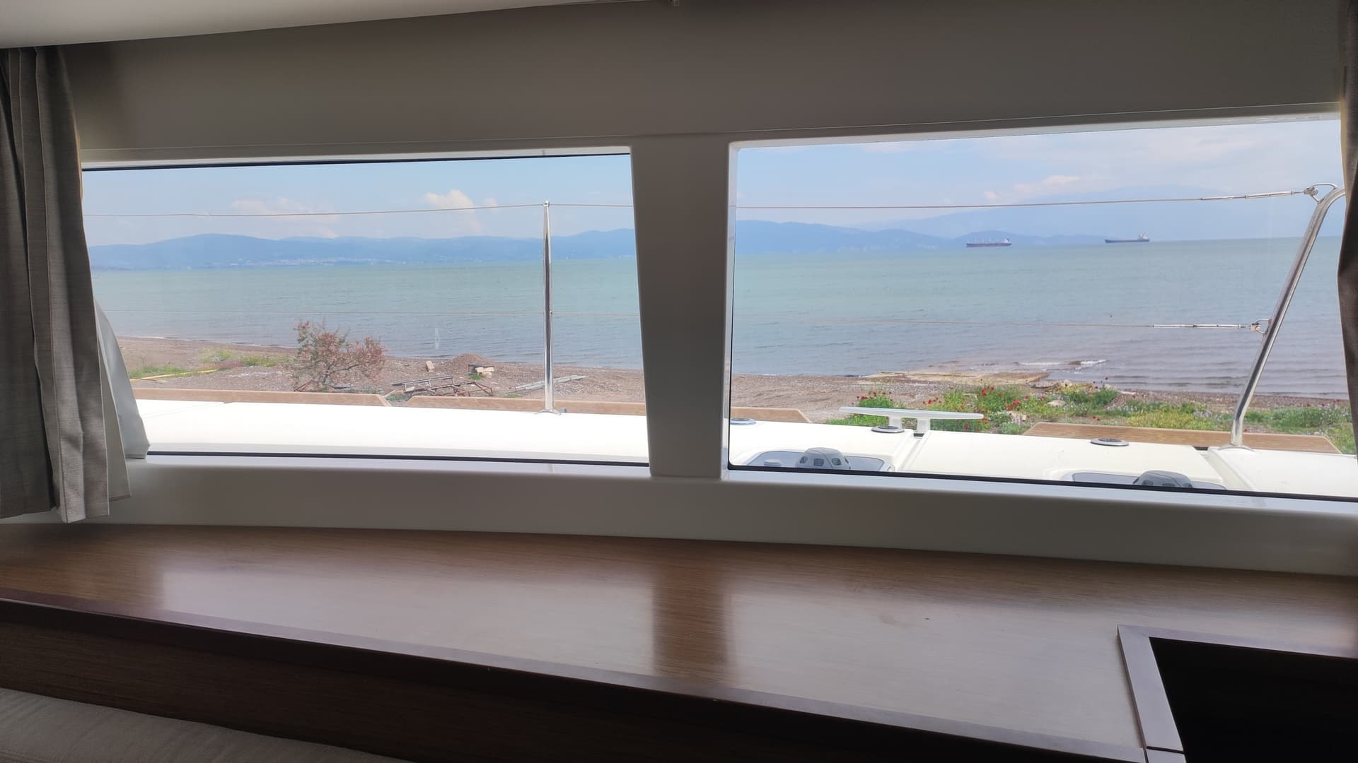 Lagoon 450 Fly - photo 20