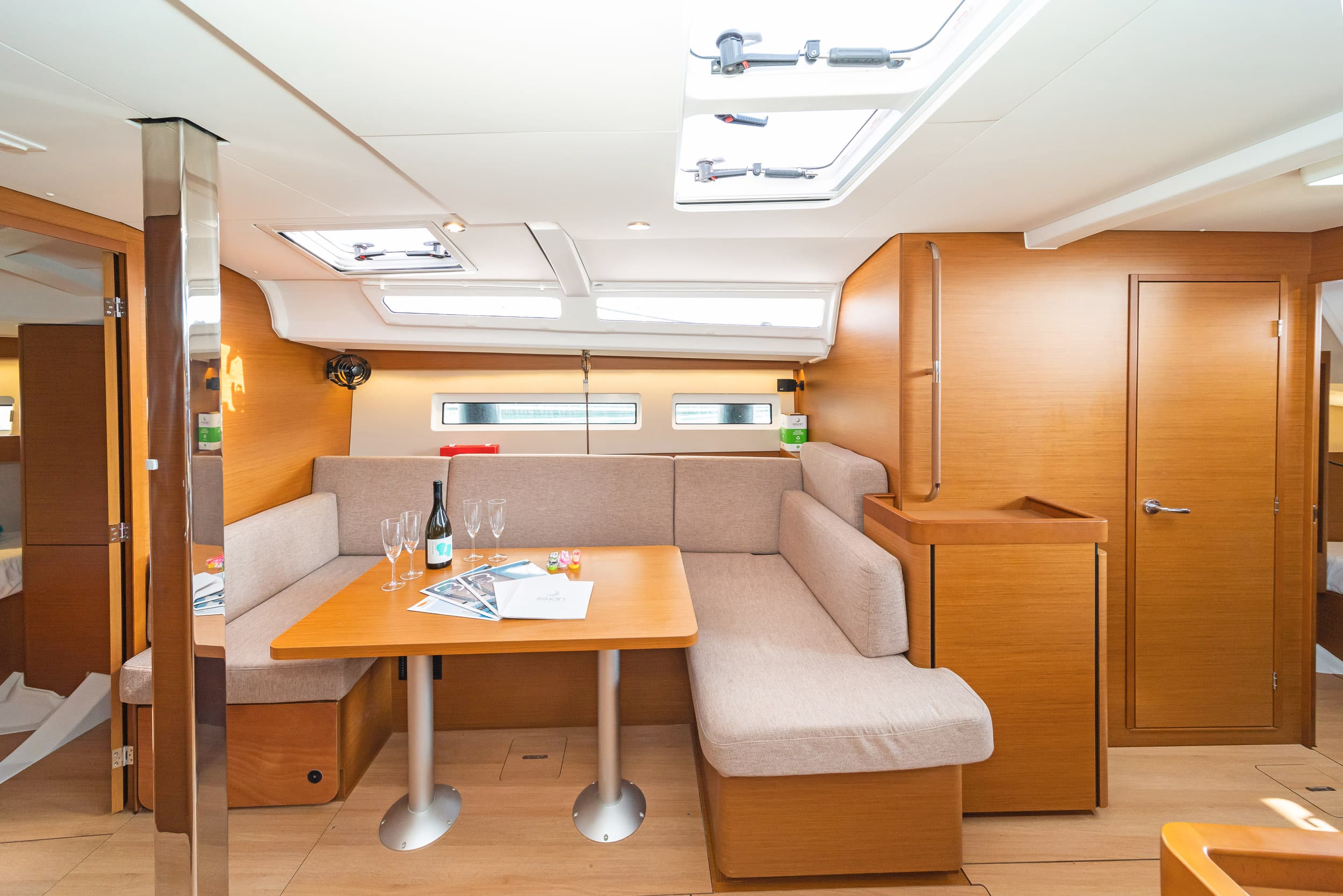 Sun Odyssey 440 - photo 4