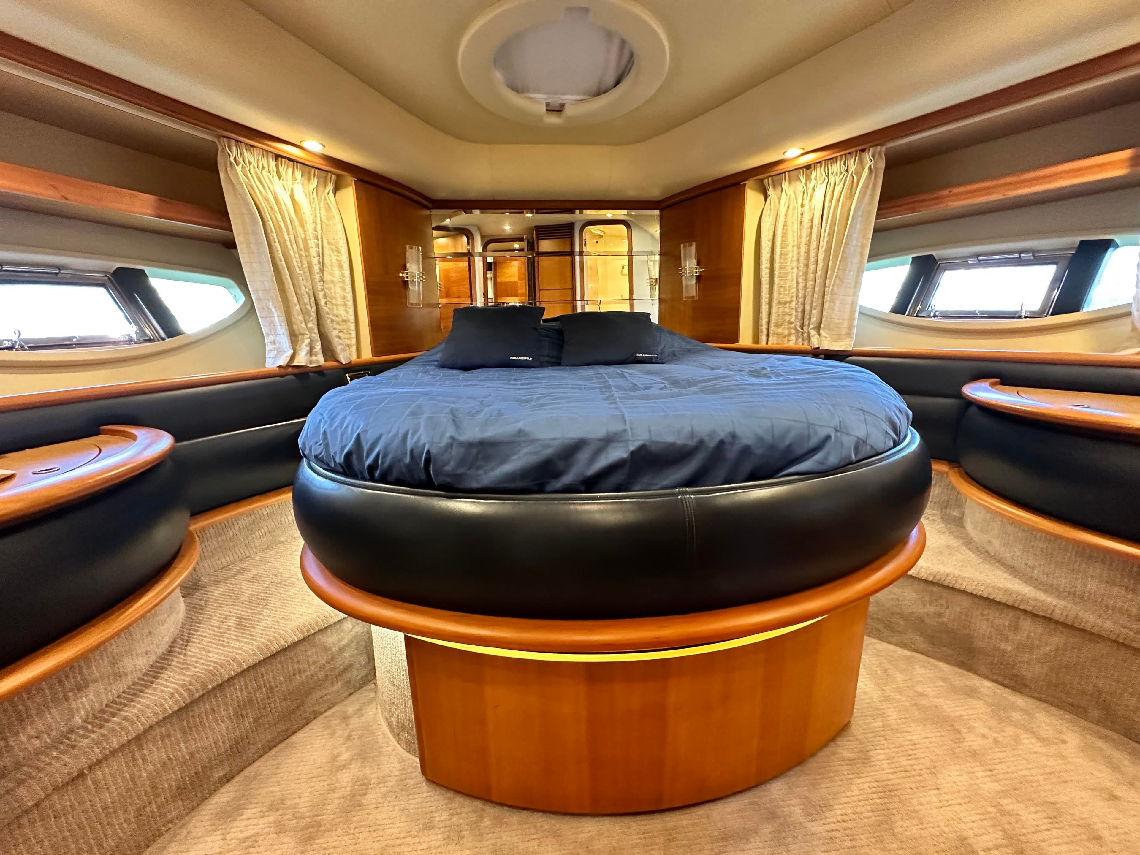 Azimut 62 Evolution - photo 18