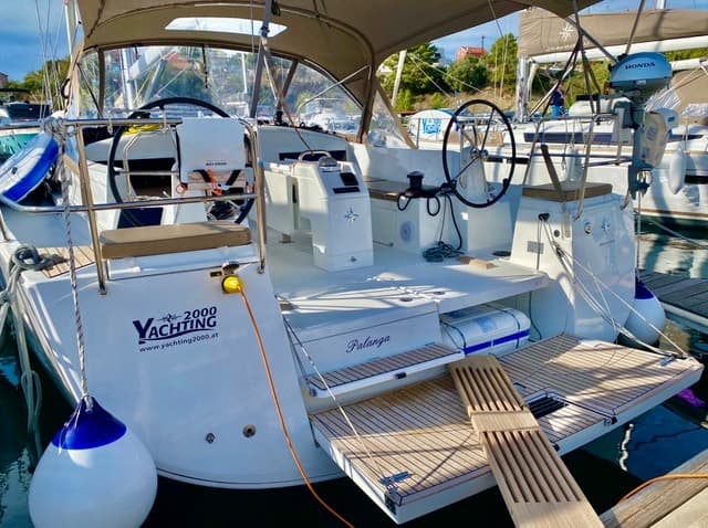 Sun Odyssey 440 - photo 4