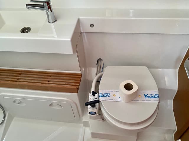 Sun Odyssey 440 - photo 5