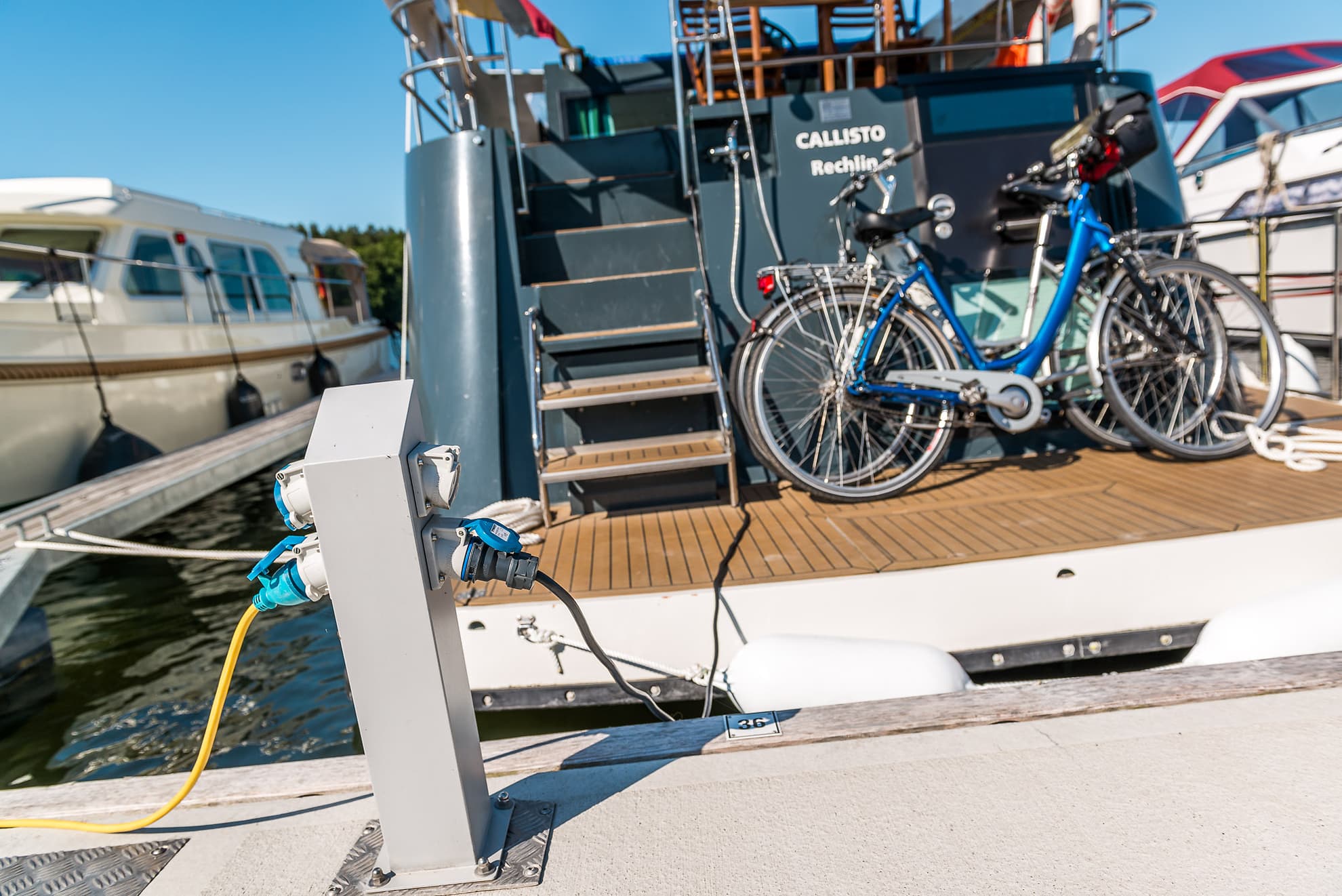 Aquino 1190 - photo 32