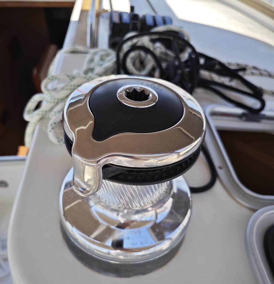 Sun Odyssey 49i - photo 7