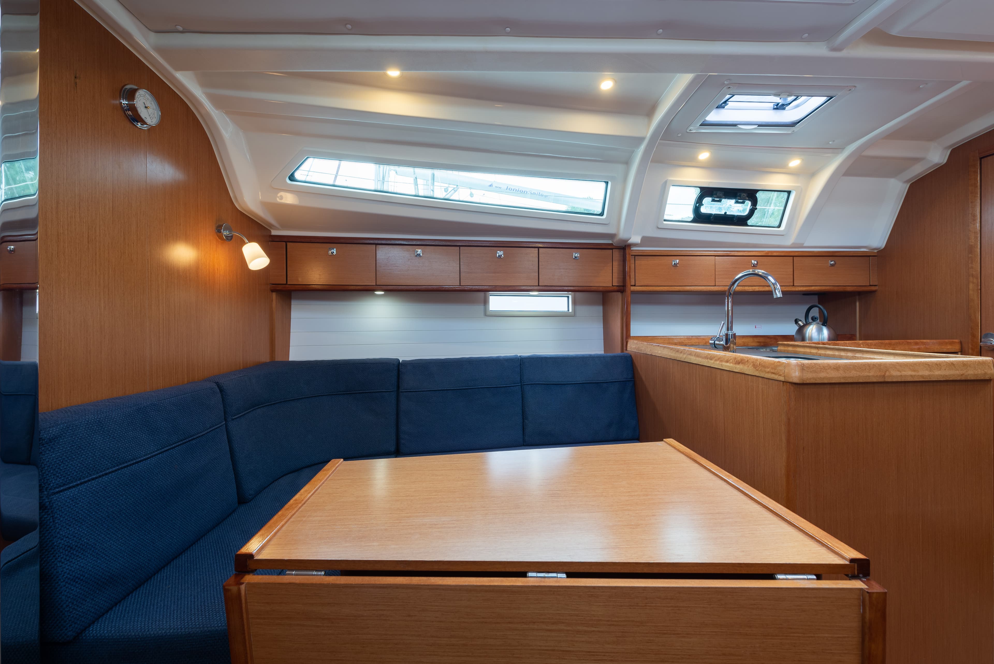 Bavaria 37 - photo 15